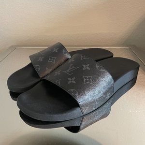 Men's Size 12 LV Slides